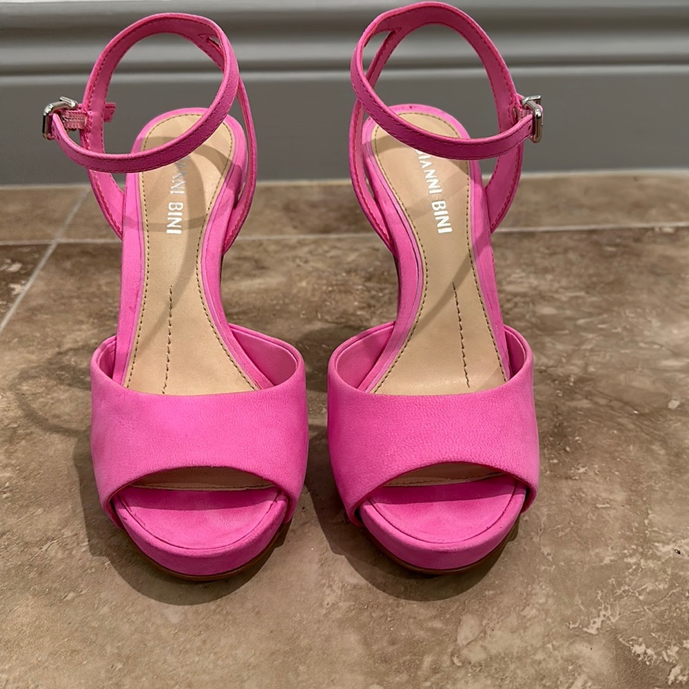 gianni bini pink heels